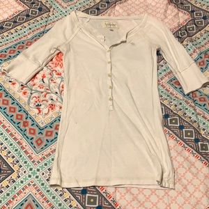 Medium white Abercrombie & Fitch quarter sleeve